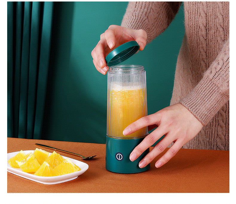 Rechargeable Portable Juicer Blander