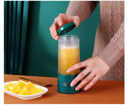 Rechargeable Portable Juicer Blander